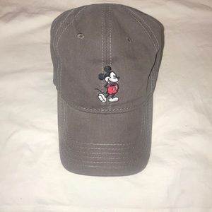 Mickey Mouse fitted cap